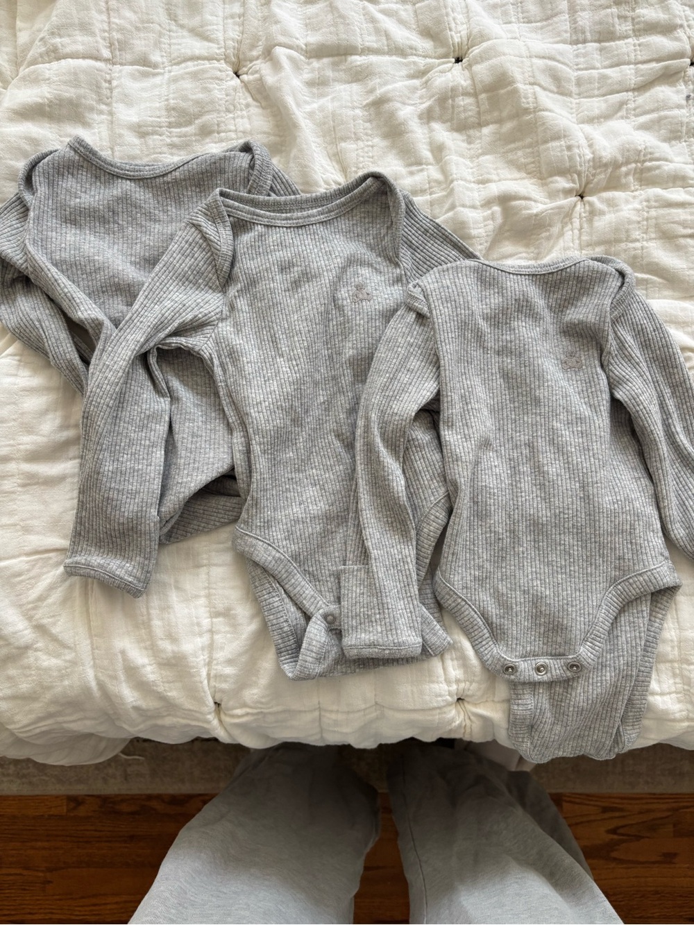 Baby gap Grey Ribbed Long-Sleeve Baby One-Piece Bodysuity